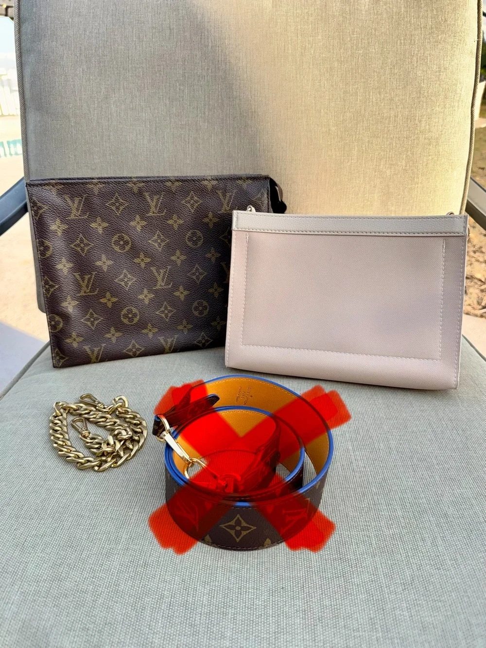 AUTHENTIC Louis Vuitton toiletry 26 bag